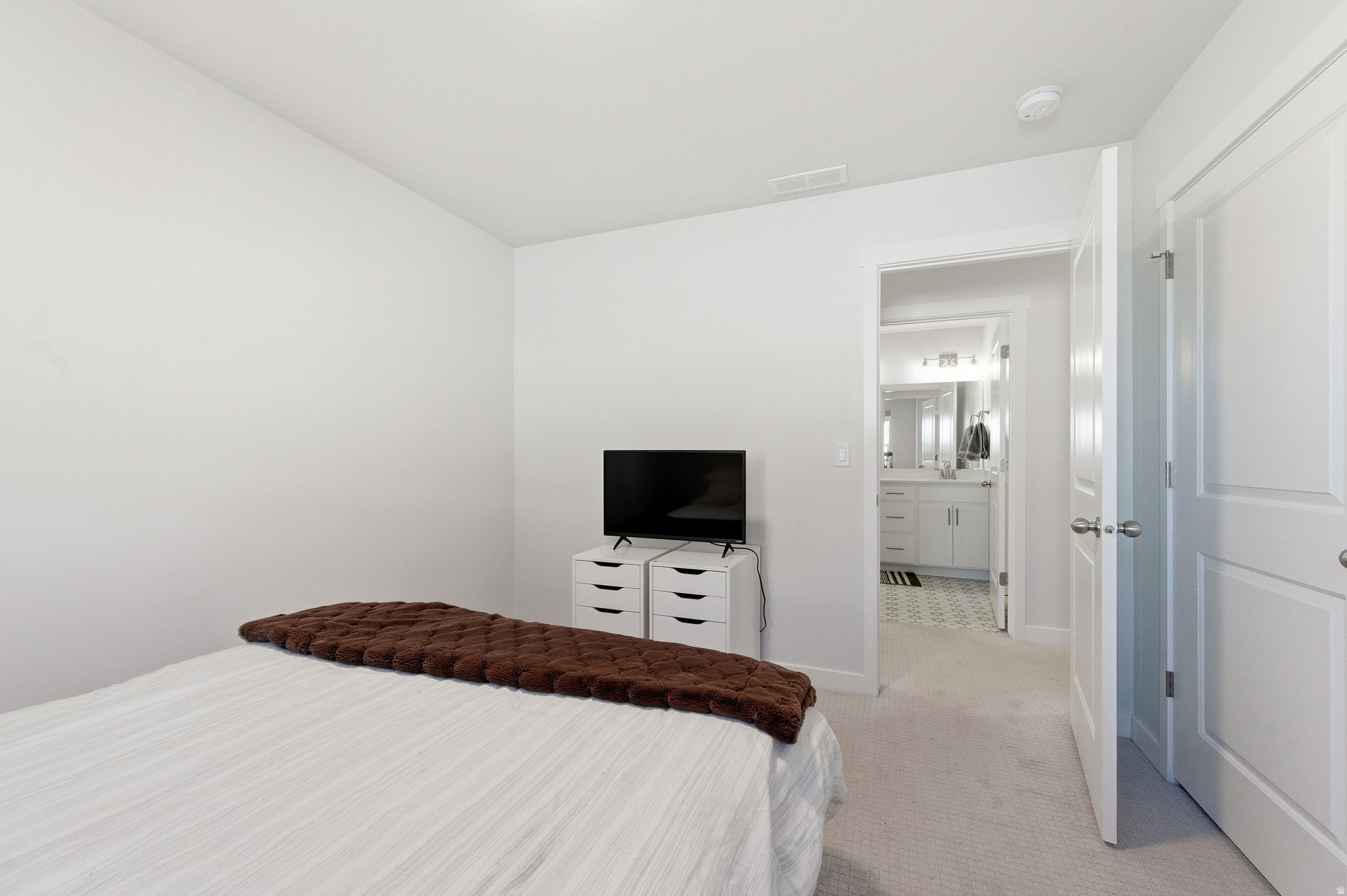 HILL FARMS - Residential