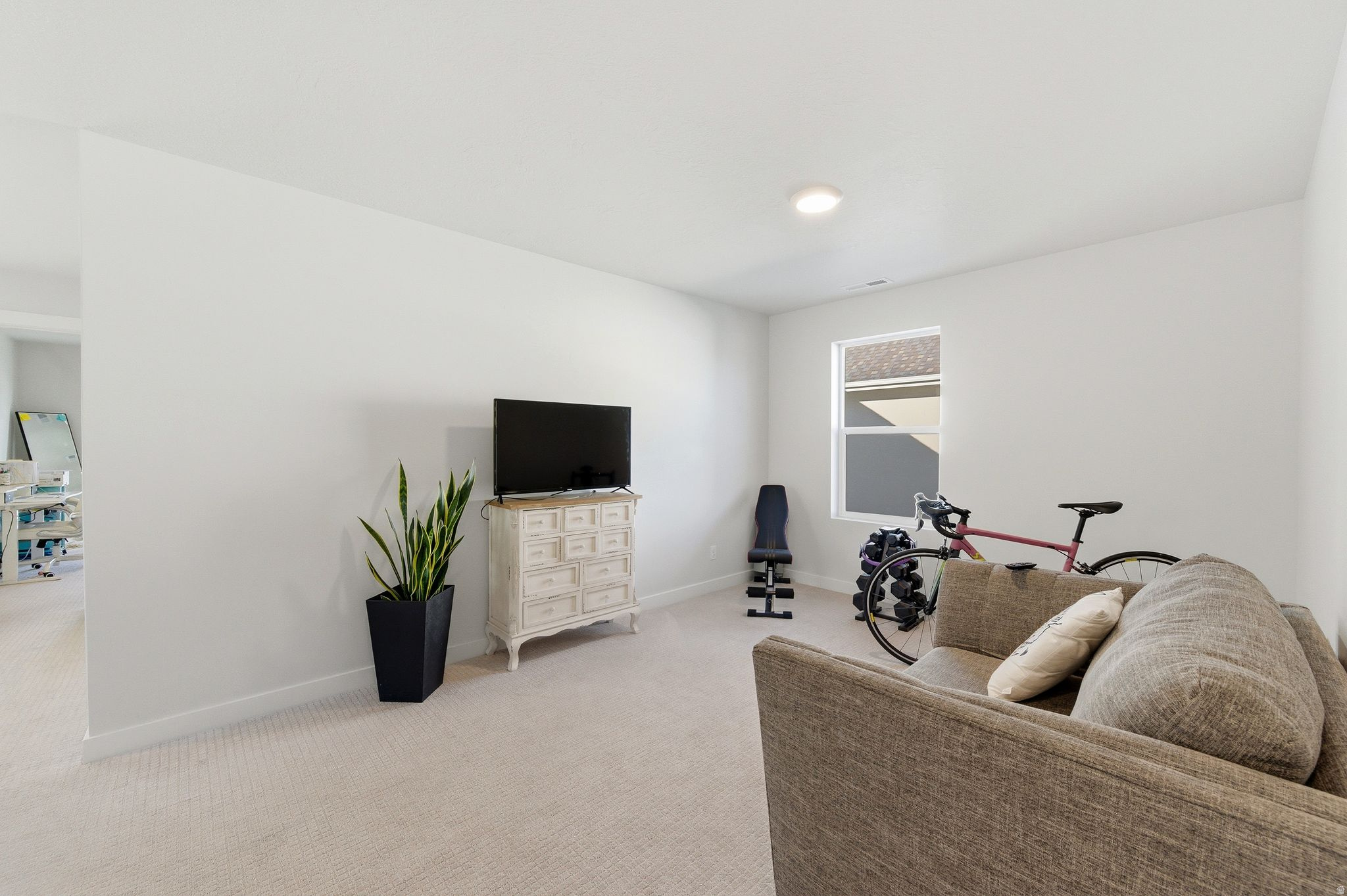 HILL FARMS - Residential