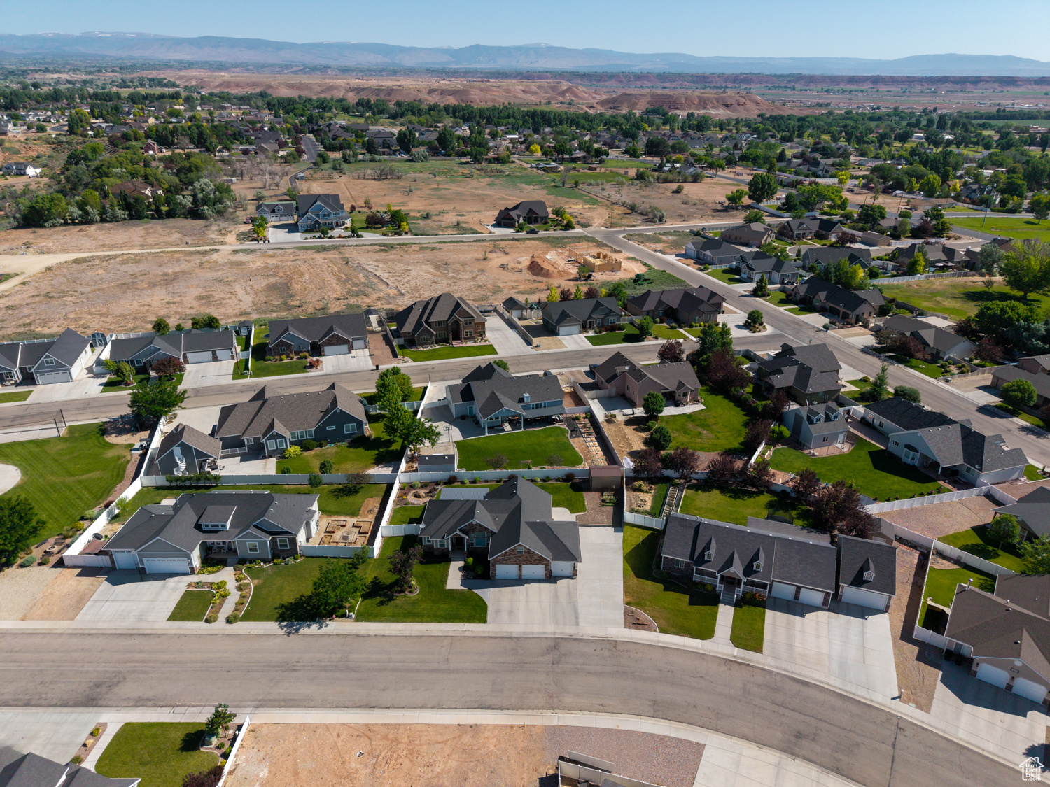 PARK RIDGE - Residential