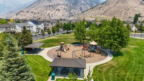 Tiny photo for 3993 W KAPALUA, Cedar Hills, UT 84062 (MLS # 2167669)