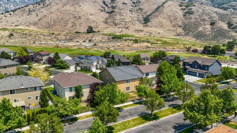Tiny photo for 3993 W KAPALUA, Cedar Hills, UT 84062 (MLS # 2167669)