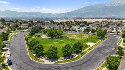 Tiny photo for 3993 W KAPALUA, Cedar Hills, UT 84062 (MLS # 2167669)