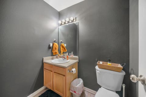 Tiny photo for 3993 W KAPALUA, Cedar Hills, UT 84062 (MLS # 2167669)