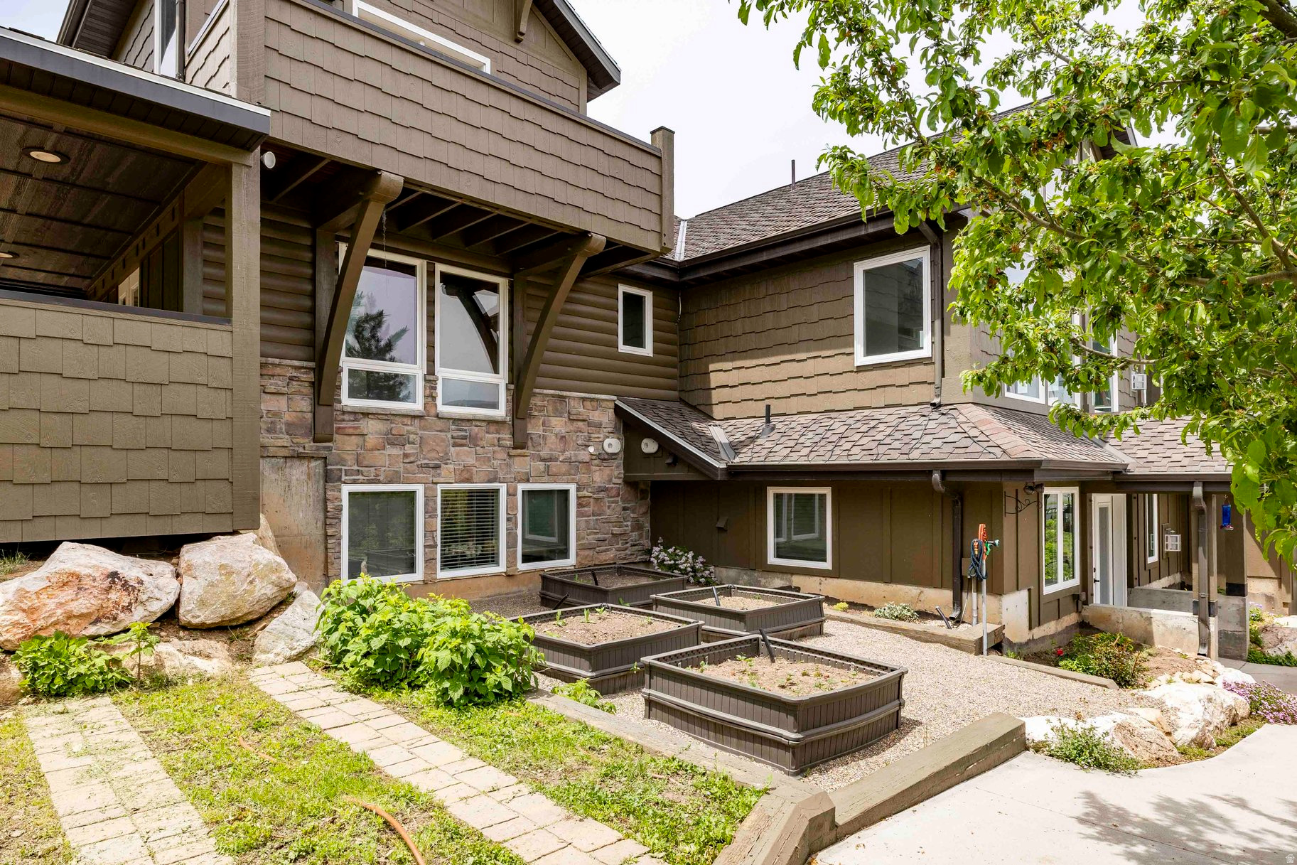 SILVER BELL ESTATES - Residential