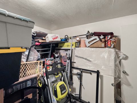 Tiny photo for 931 S 700 E, Provo, UT 84606 (MLS # 2138557)