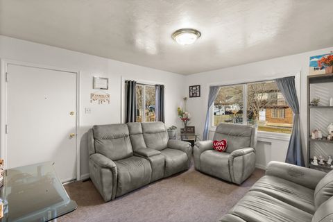 Tiny photo for 931 S 700 E, Provo, UT 84606 (MLS # 2138557)