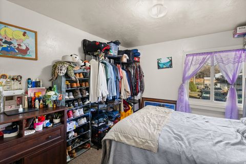 Tiny photo for 931 S 700 E, Provo, UT 84606 (MLS # 2138557)