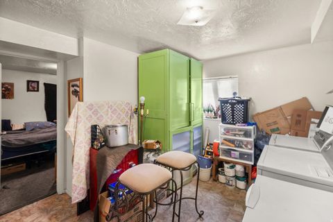Tiny photo for 931 S 700 E, Provo, UT 84606 (MLS # 2138557)