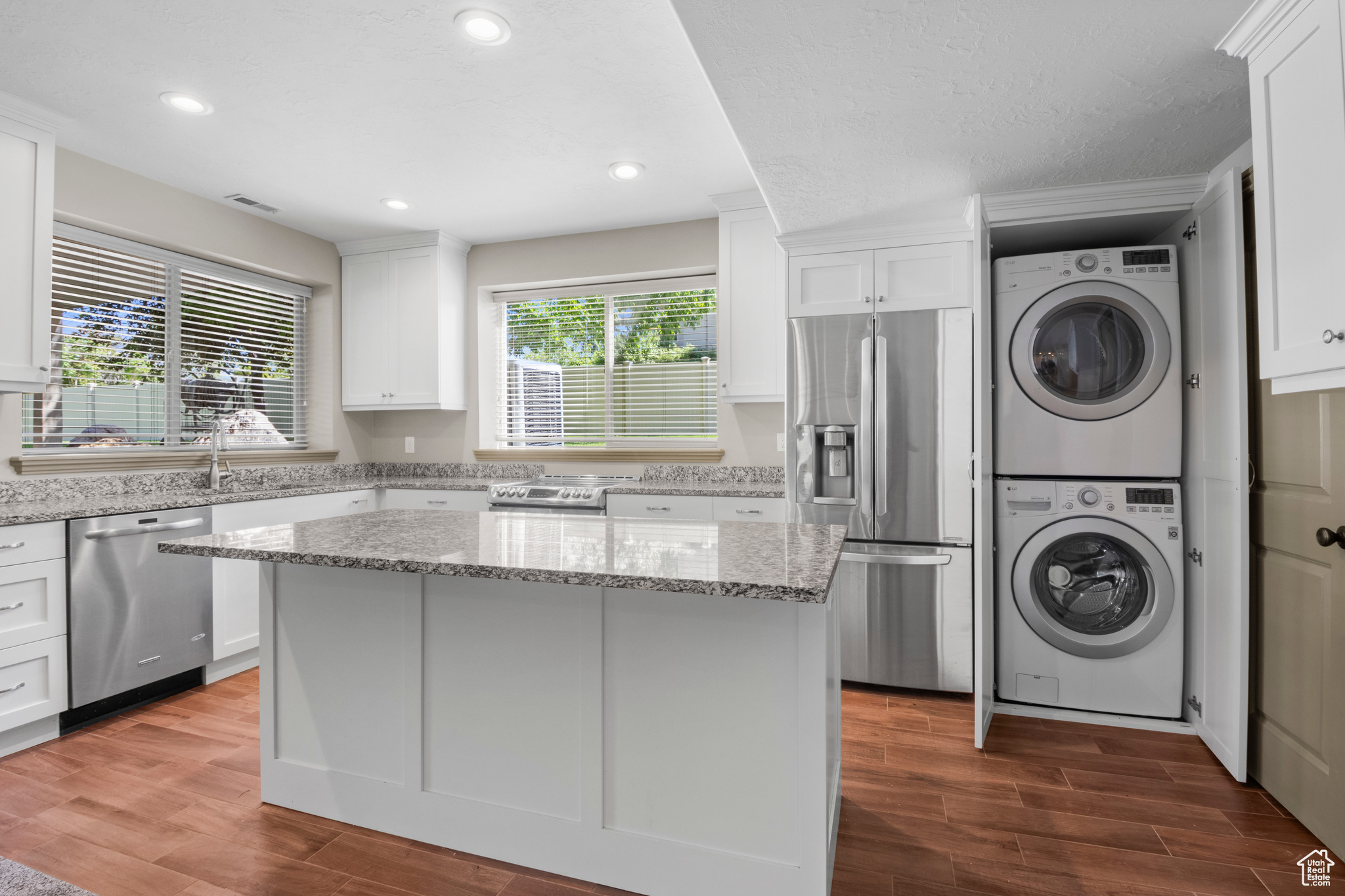 1872 W 75, Kaysville, Utah image 38