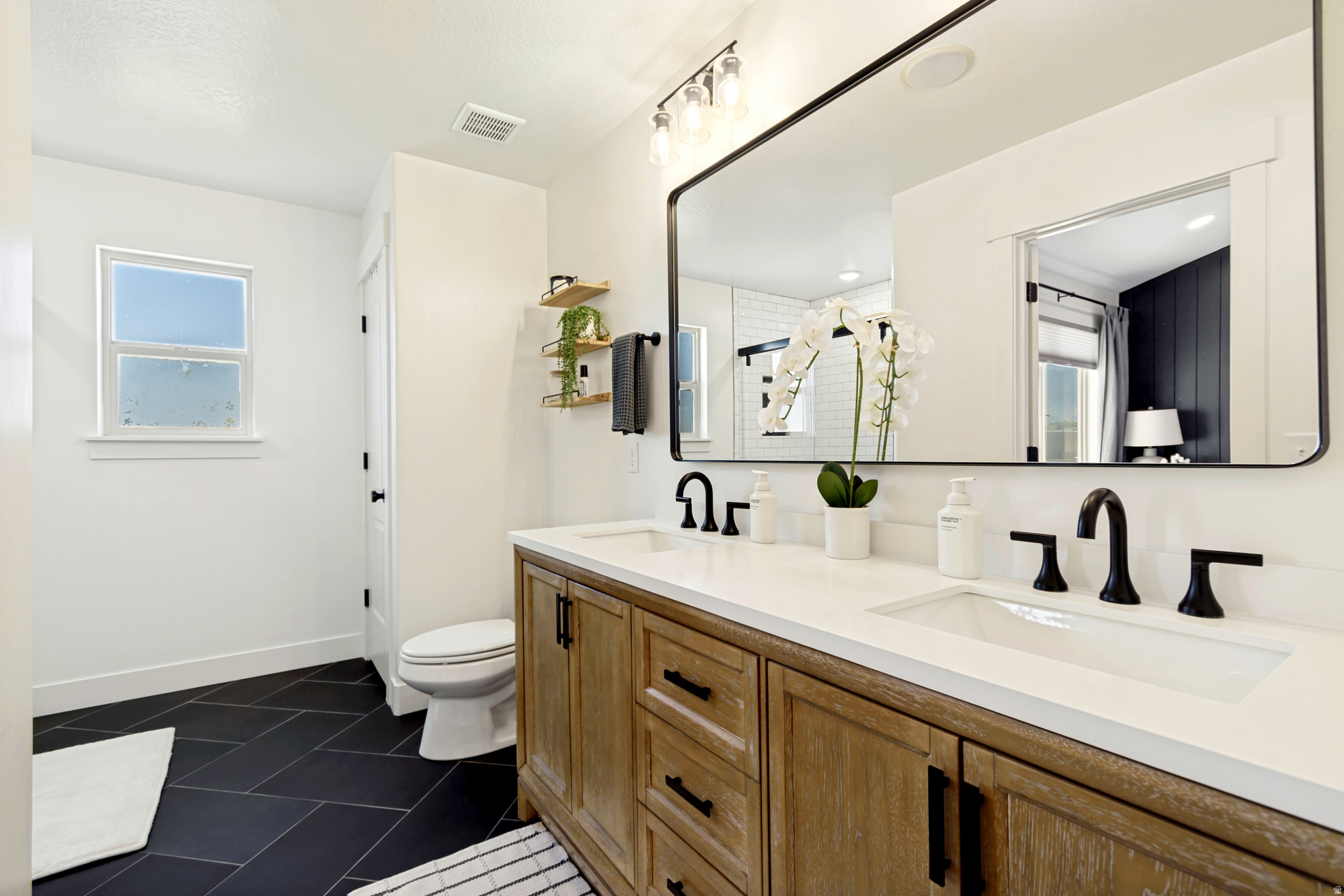 JESSIES BROOK - Residential