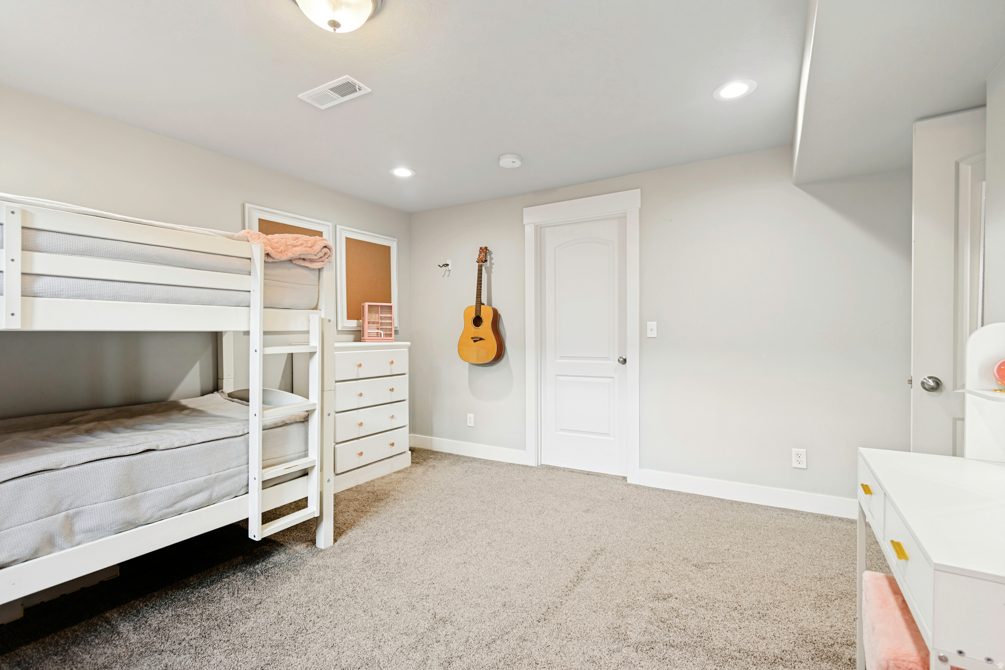 JESSIES BROOK - Residential
