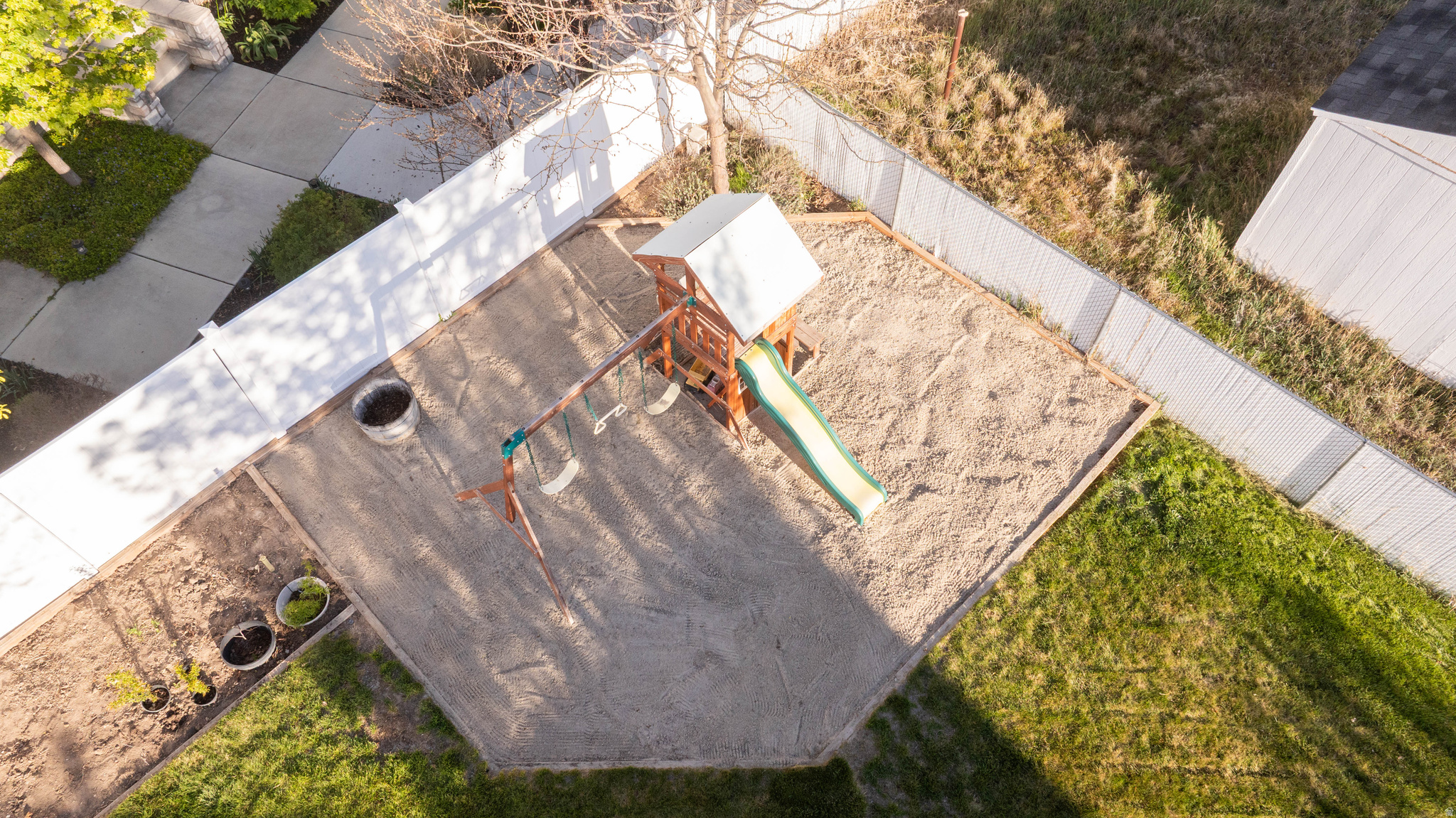 MAPLE LEAF SUBD - Residential