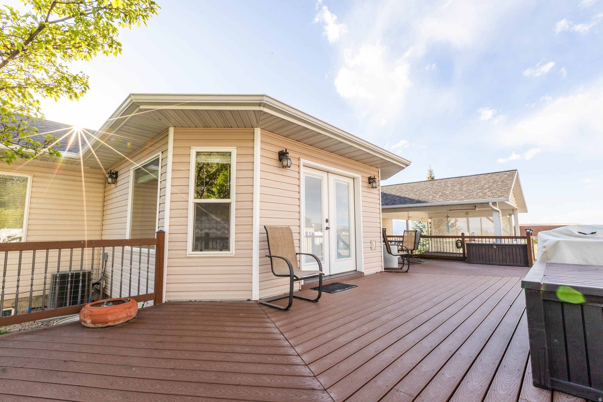 MAPLE LEAF SUBD - Residential