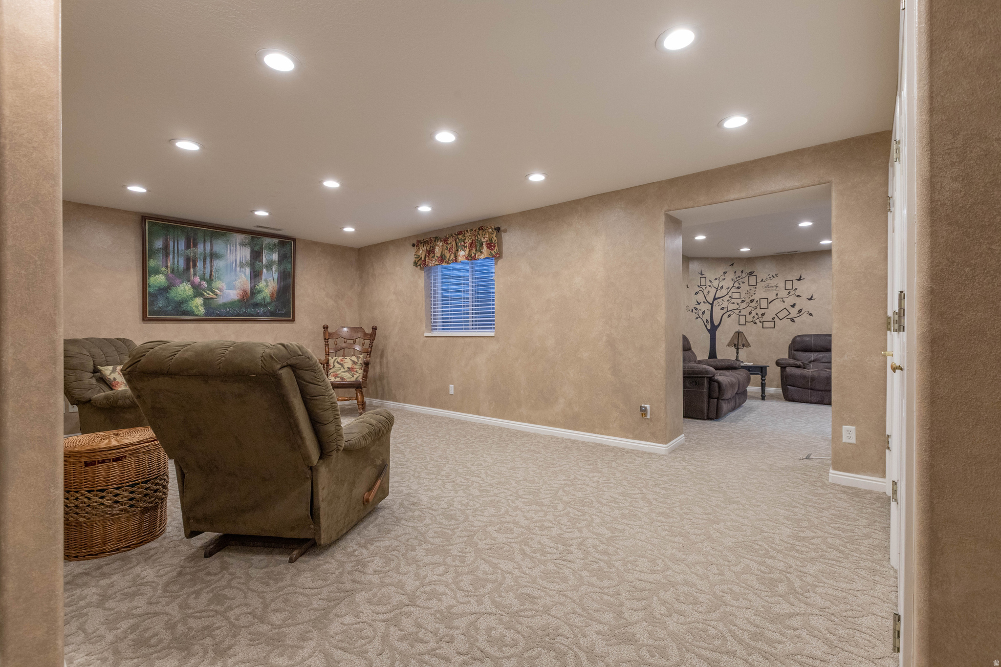 MAPLE LEAF SUBD - Residential