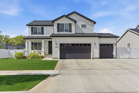 Tiny photo for 596 S MEADE ST, Mapleton, UT 84664 (MLS # 2150155)