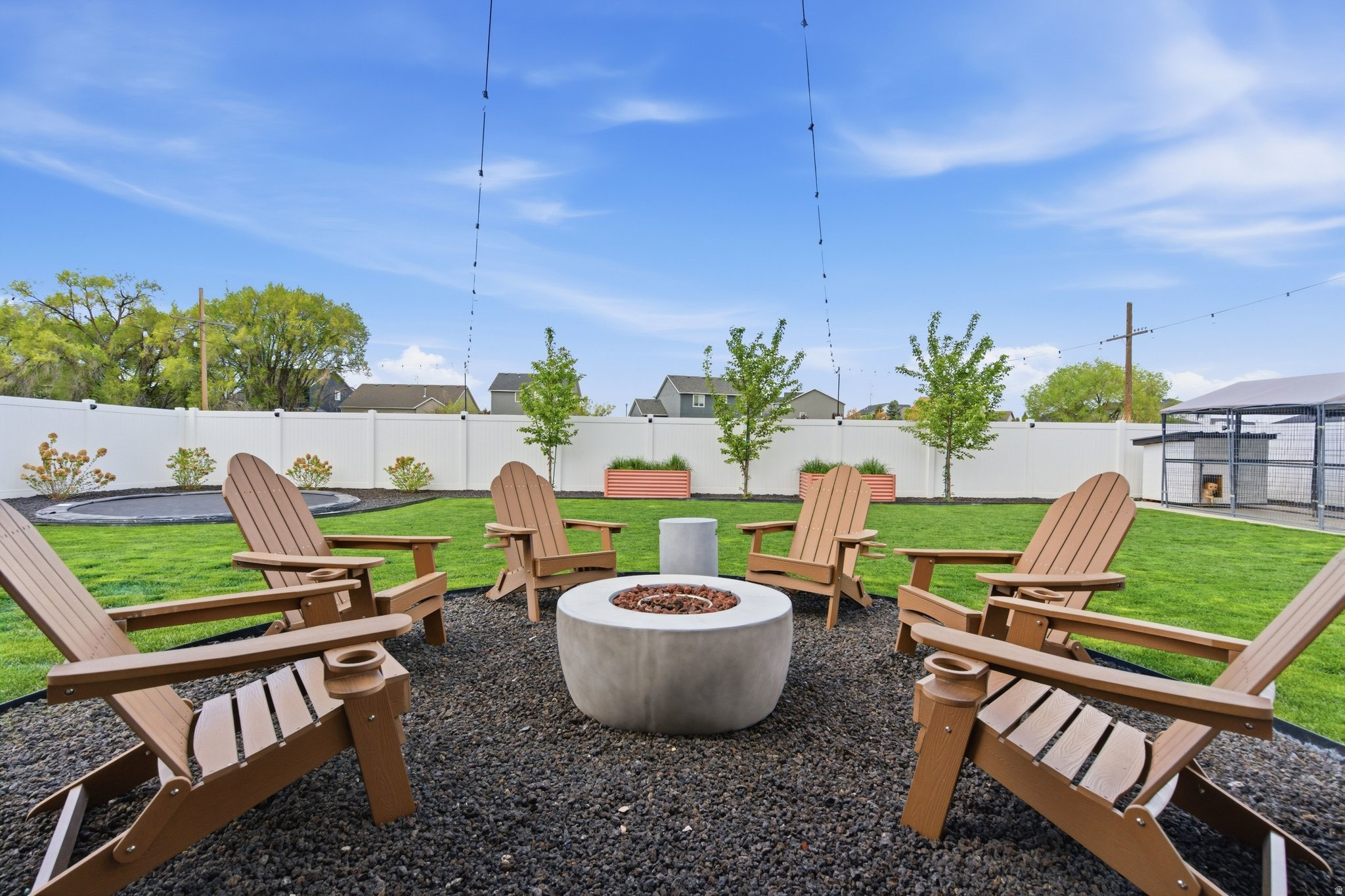 MAPLETON GROVE - Residential