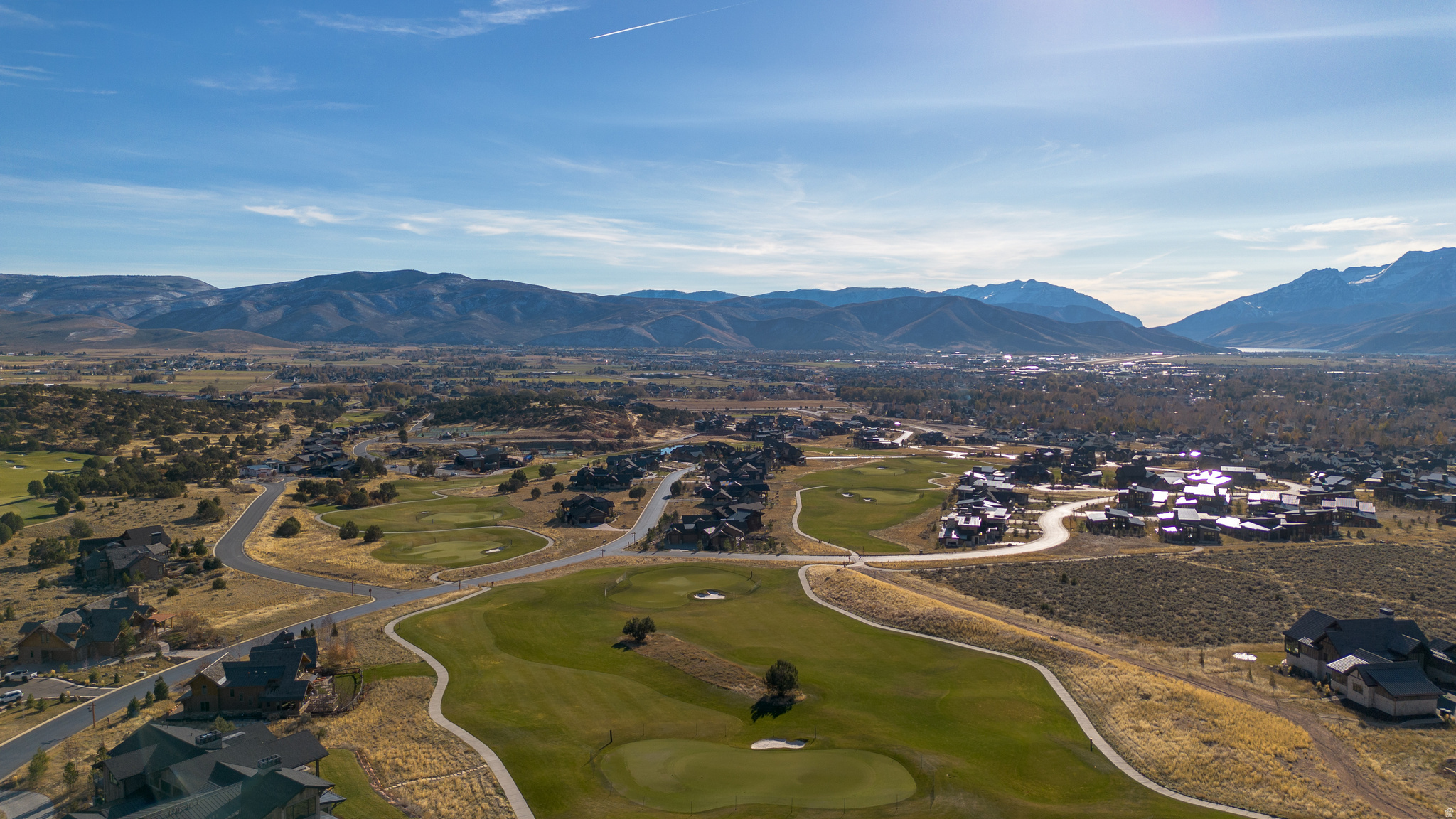 RED LEDGES - Land