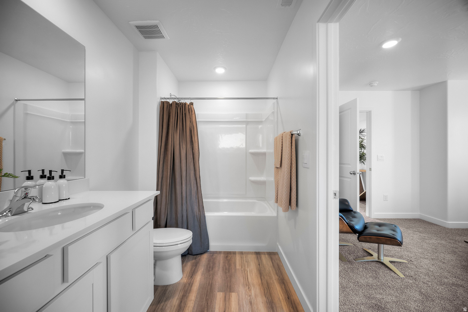 LAVENDAR CANYON AT LONG VALLEY - Residential