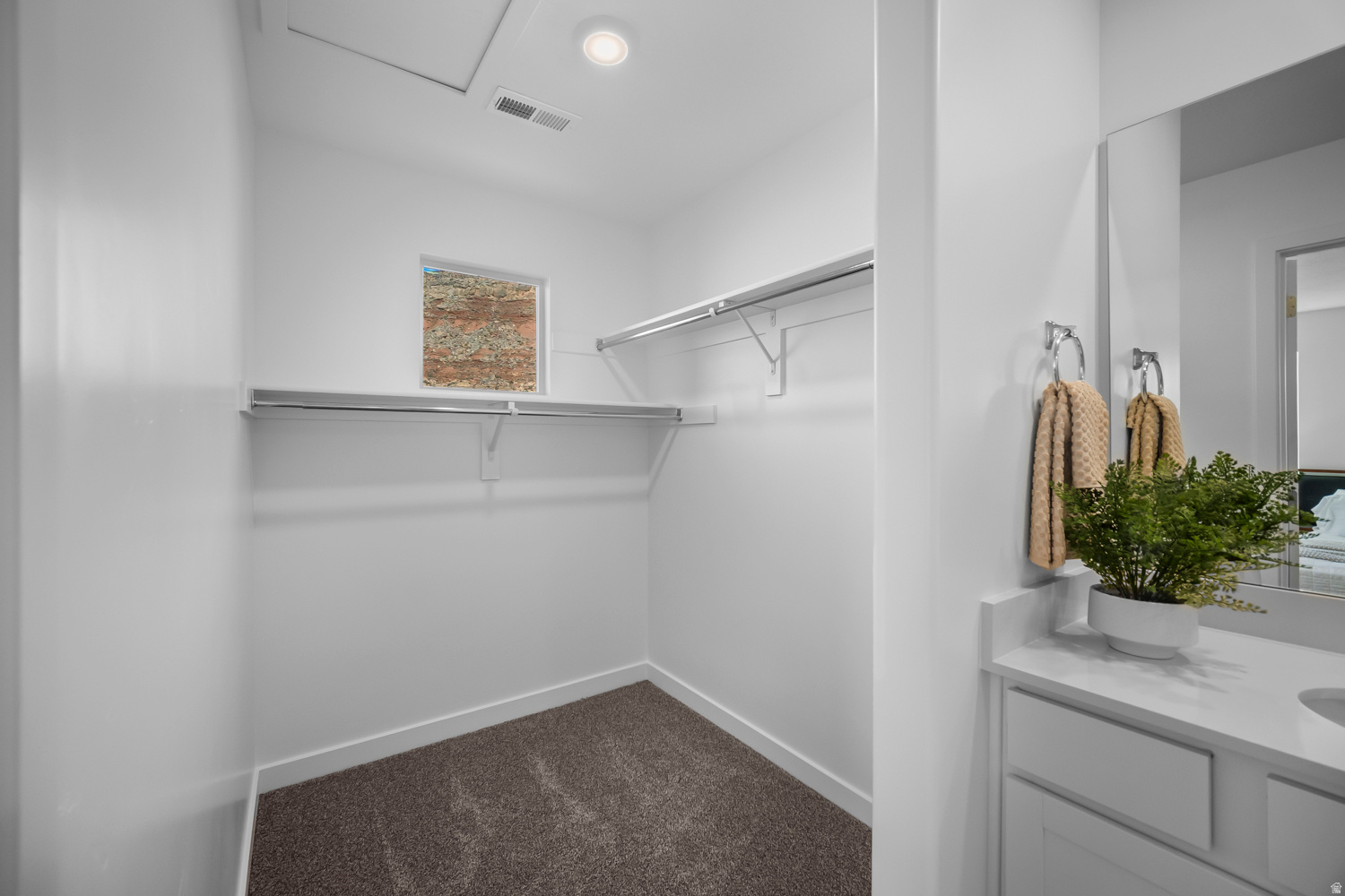 LAVENDAR CANYON AT LONG VALLEY - Residential
