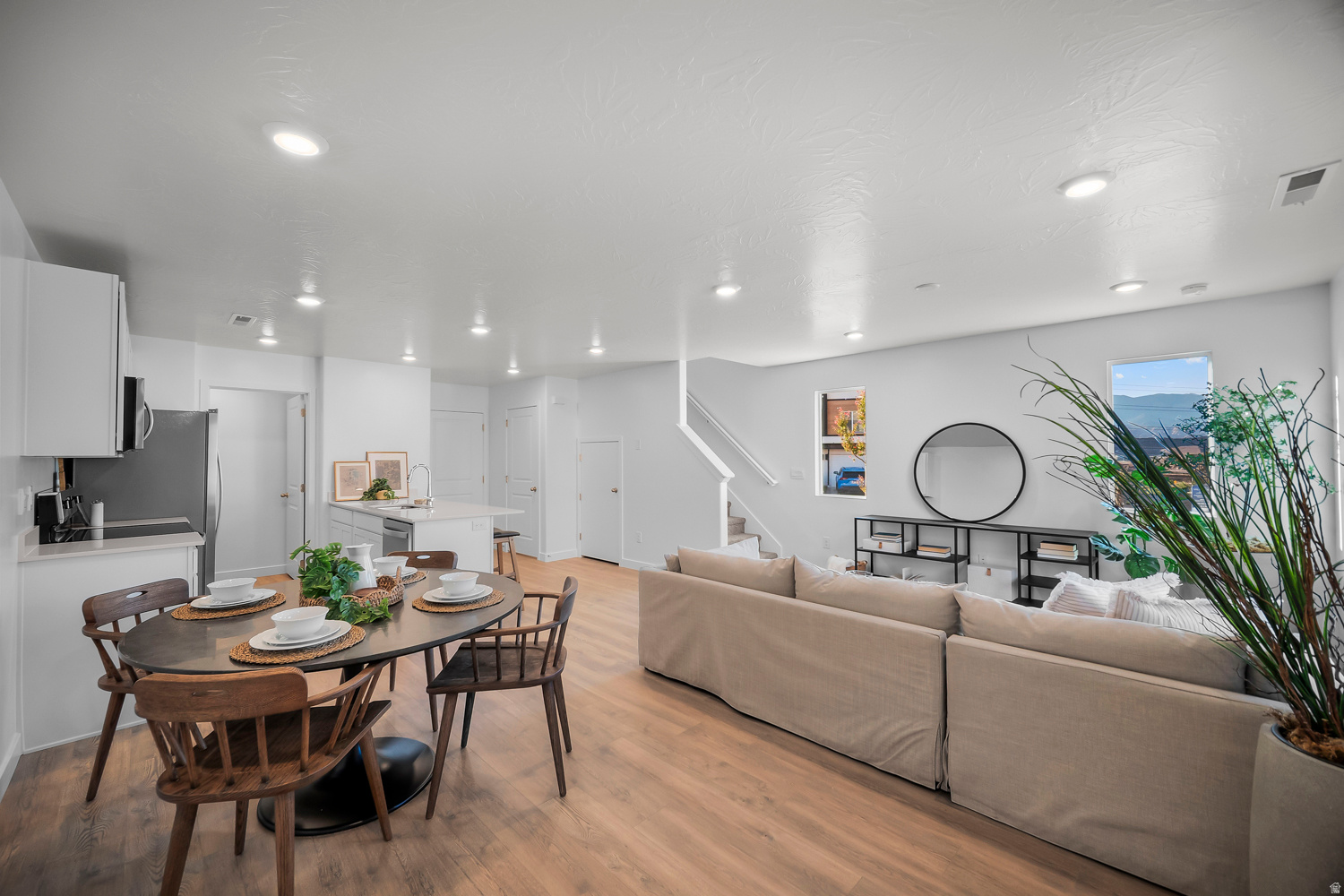 LAVENDAR CANYON AT LONG VALLEY - Residential