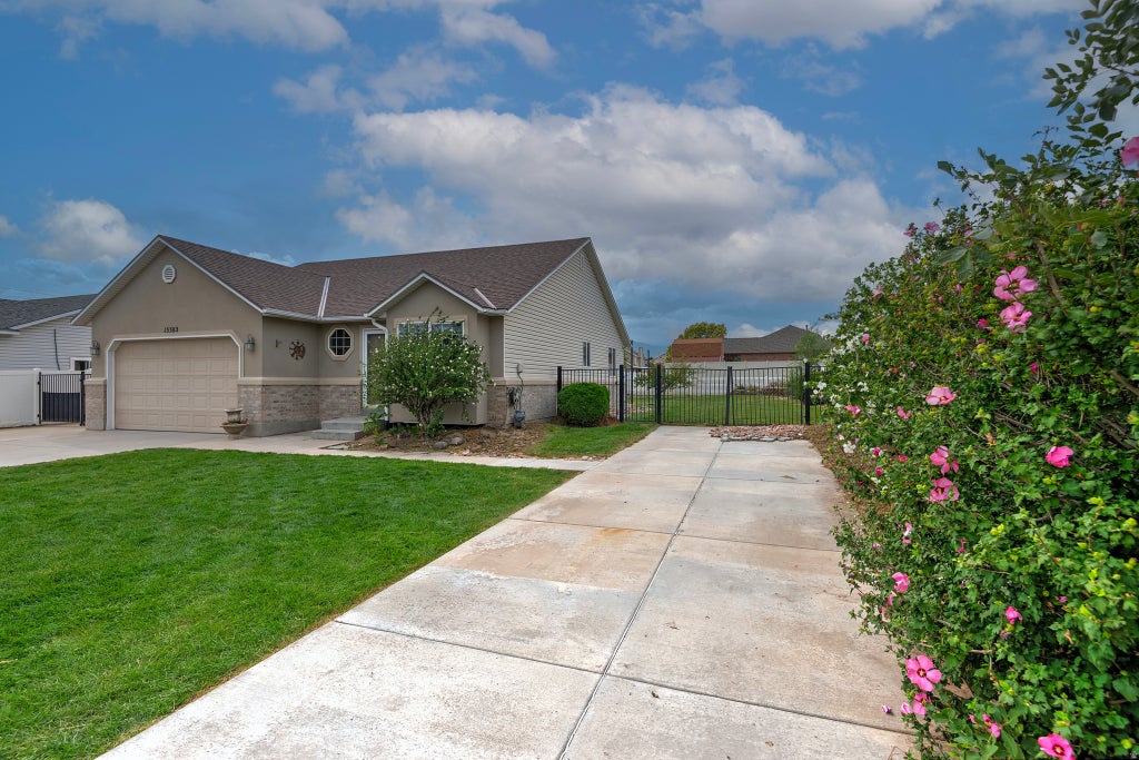 Photo of 13382 S 2480 W, Riverton, UT 84065 (MLS # 2183139)