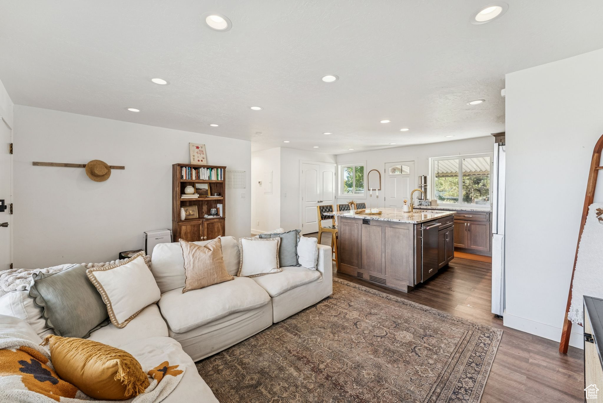 VALLEY CENTER SUB AM - Residential