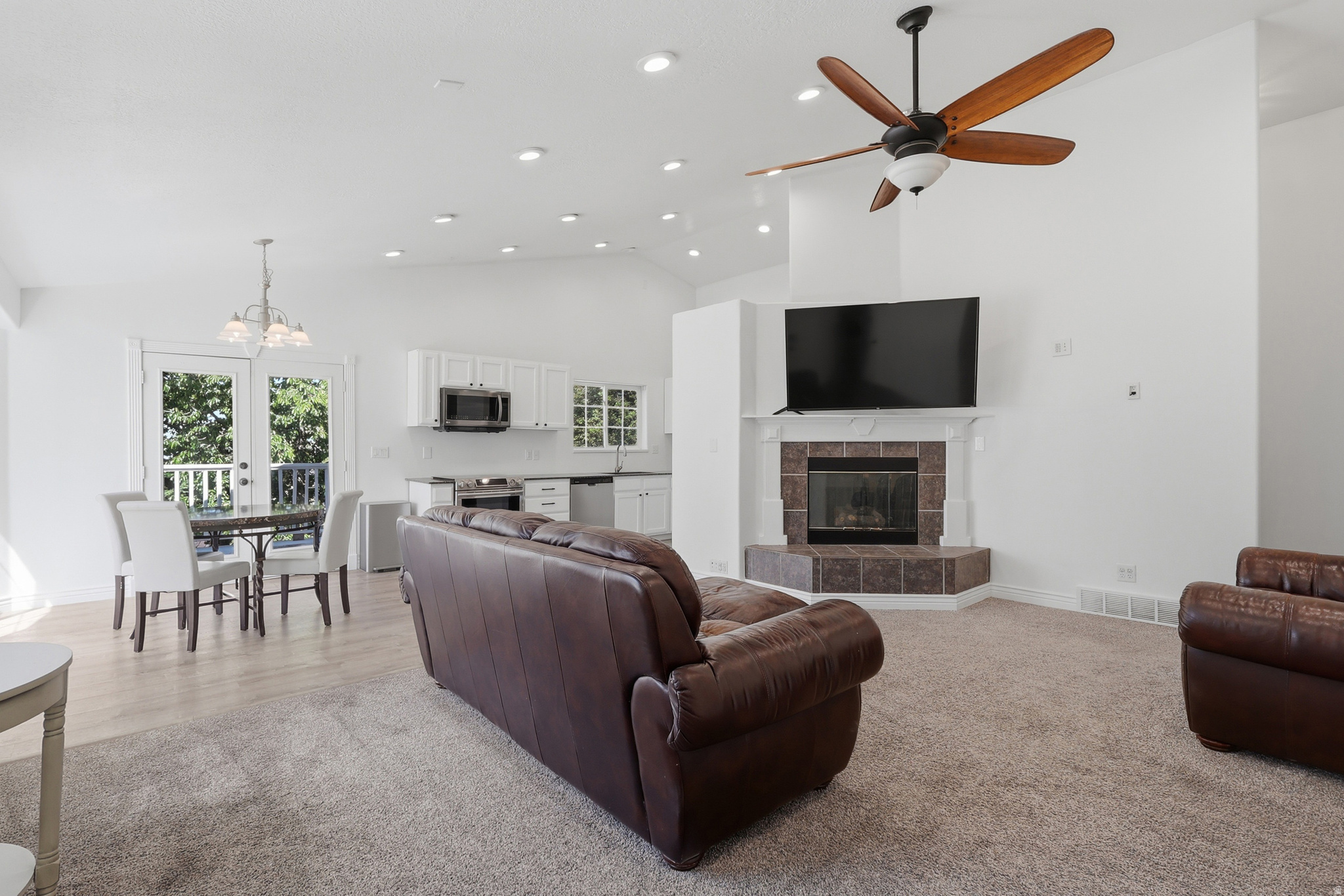 RIDGE - Residential