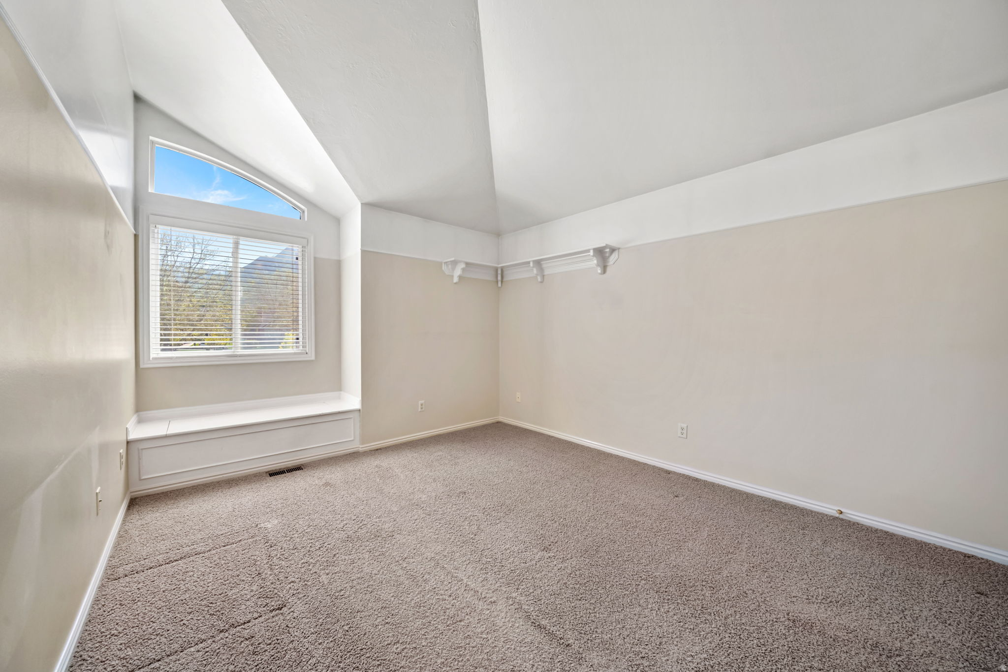 SURREY LANE - Residential