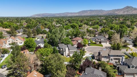 Tiny photo for 1576 E BRIDLEBROOK CIR S, Salt Lake City, UT 84117 (MLS # 2158540)