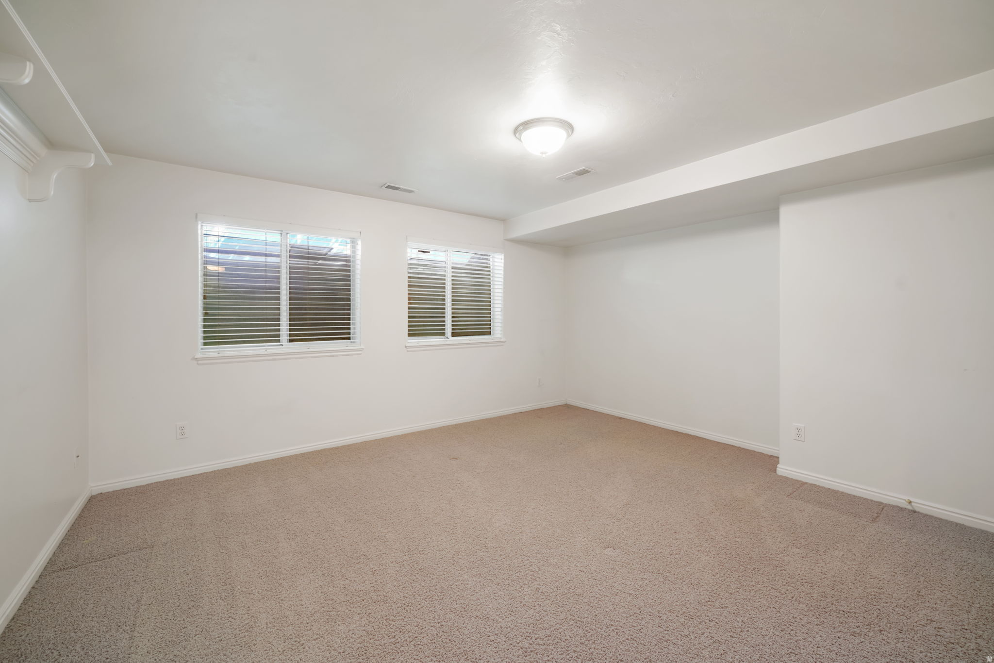 SURREY LANE - Residential