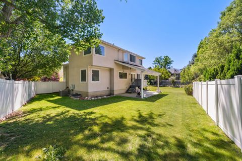 Tiny photo for 1576 E BRIDLEBROOK CIR S, Salt Lake City, UT 84117 (MLS # 2158540)