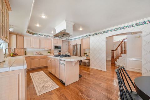 Tiny photo for 1576 E BRIDLEBROOK CIR S, Salt Lake City, UT 84117 (MLS # 2158540)