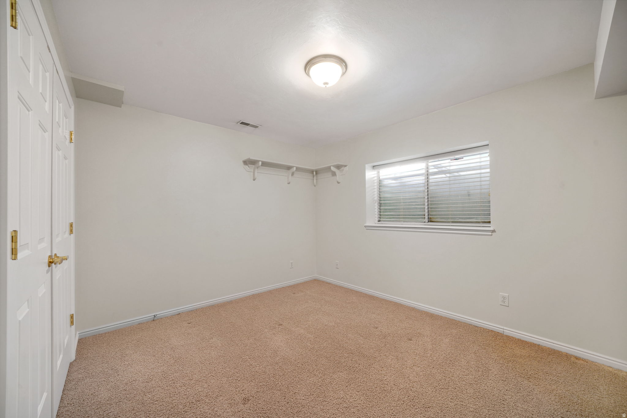 SURREY LANE - Residential