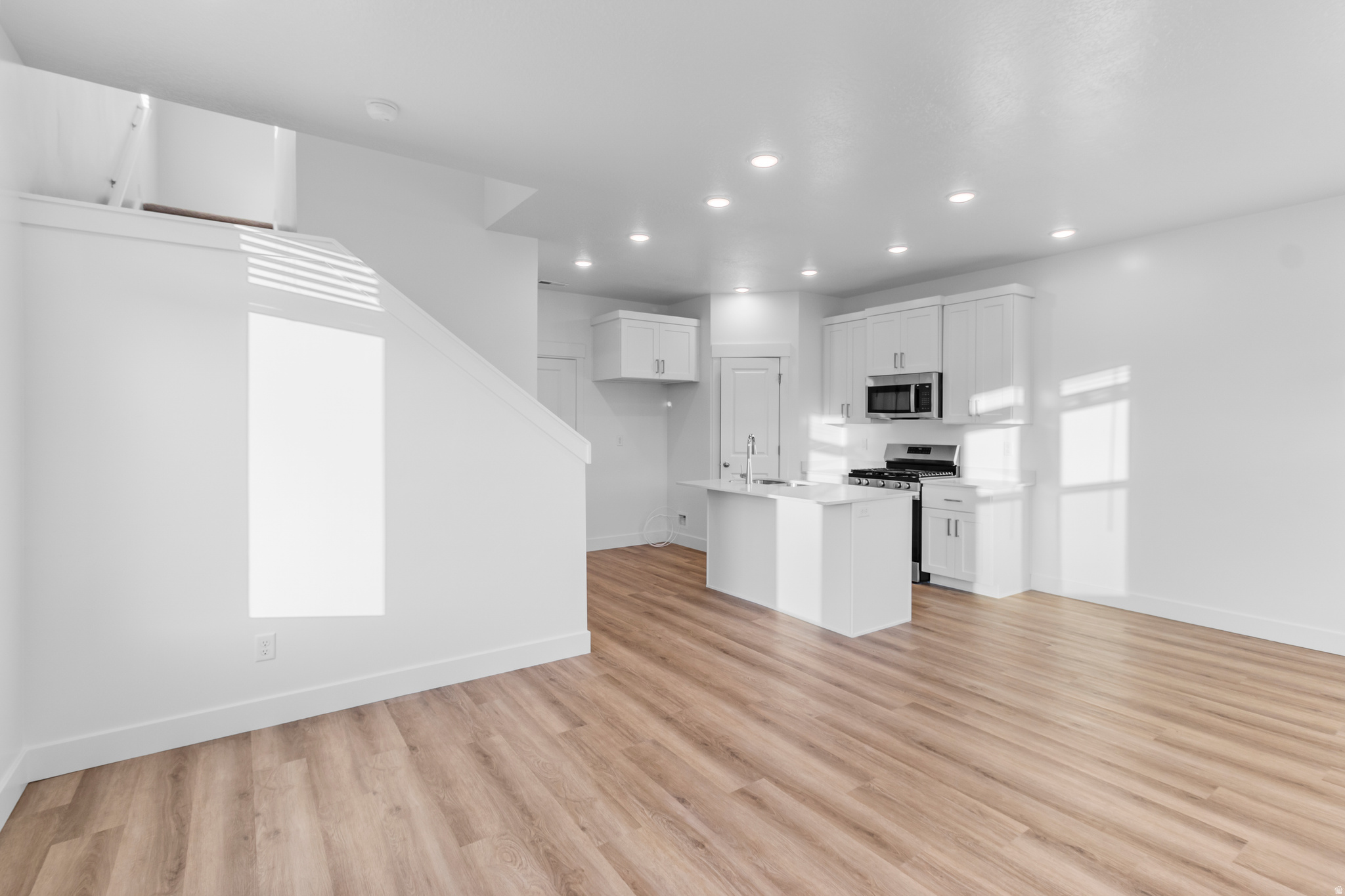 NORTH POINT - Residential
