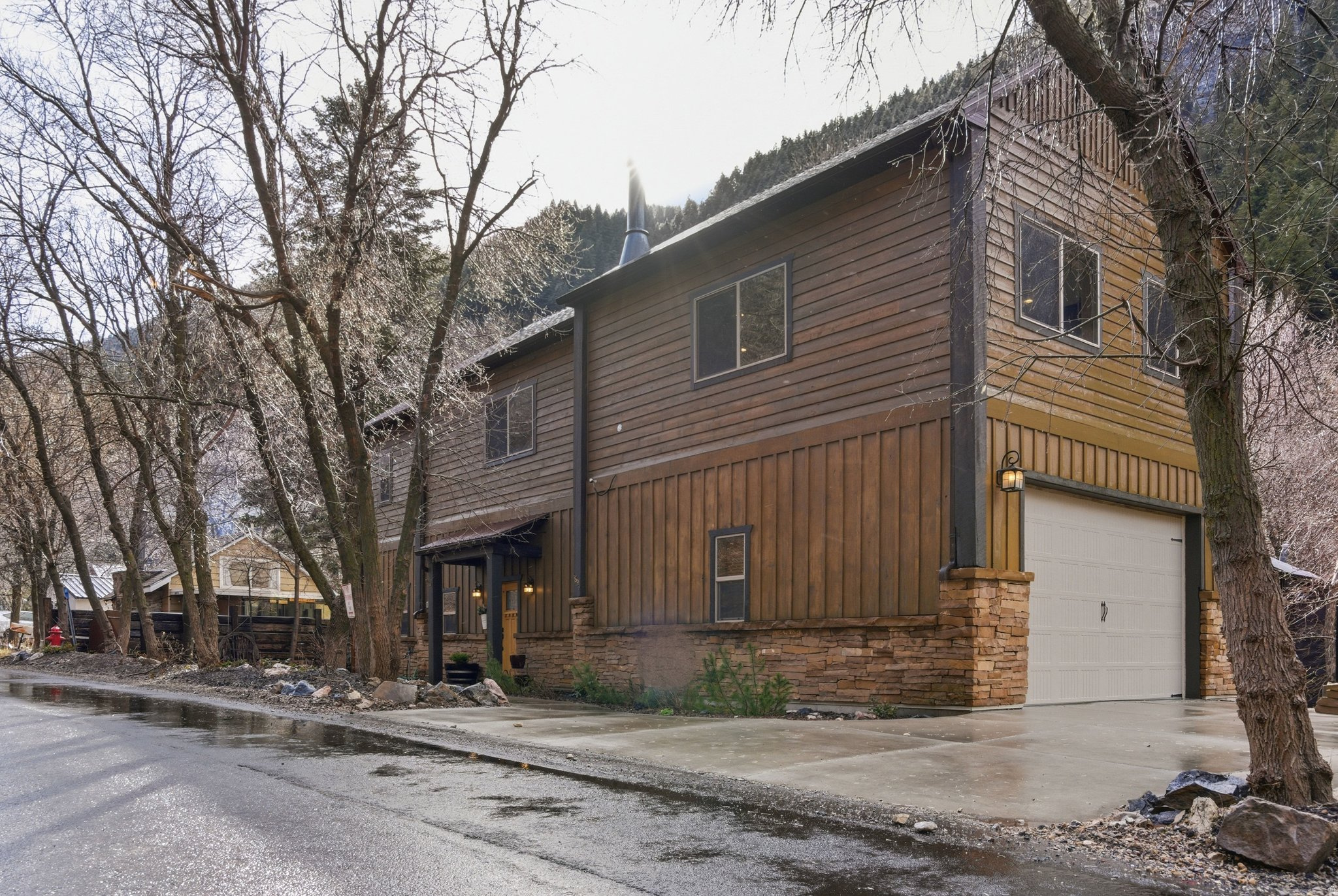 VIVIAN PARK - Residential