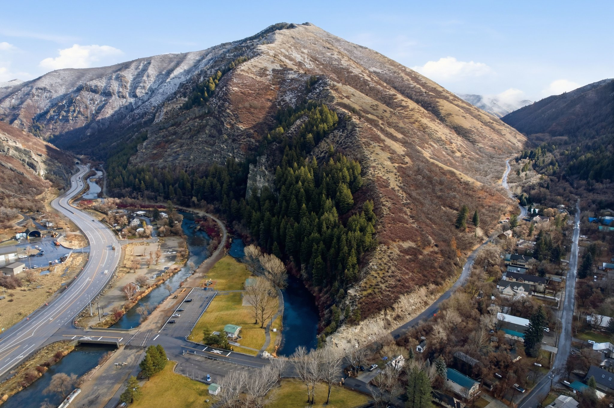 VIVIAN PARK - Residential