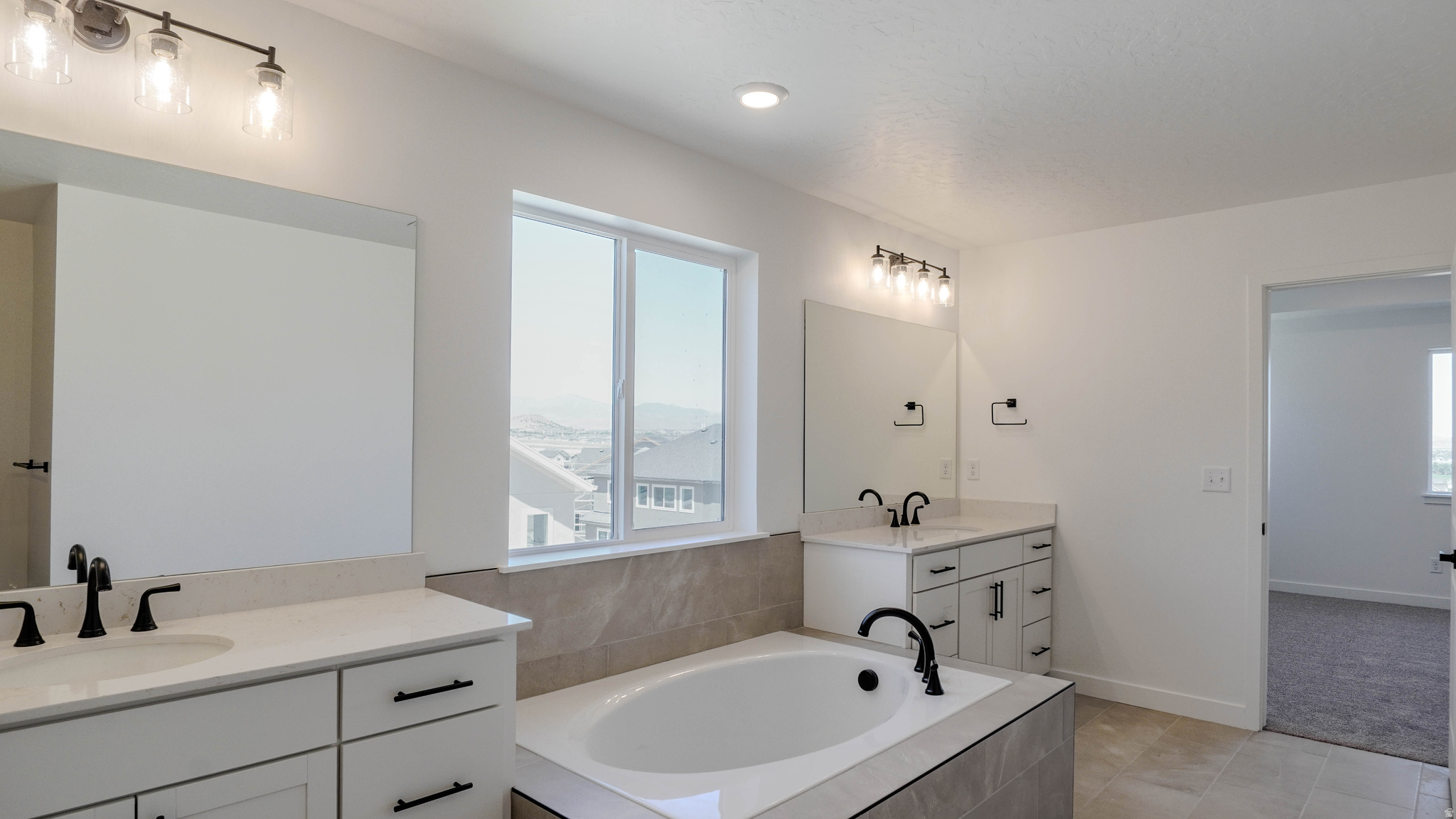 CANTON RIDGE - Residential