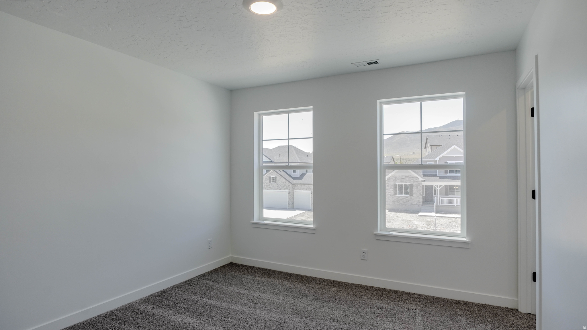 CANTON RIDGE - Residential