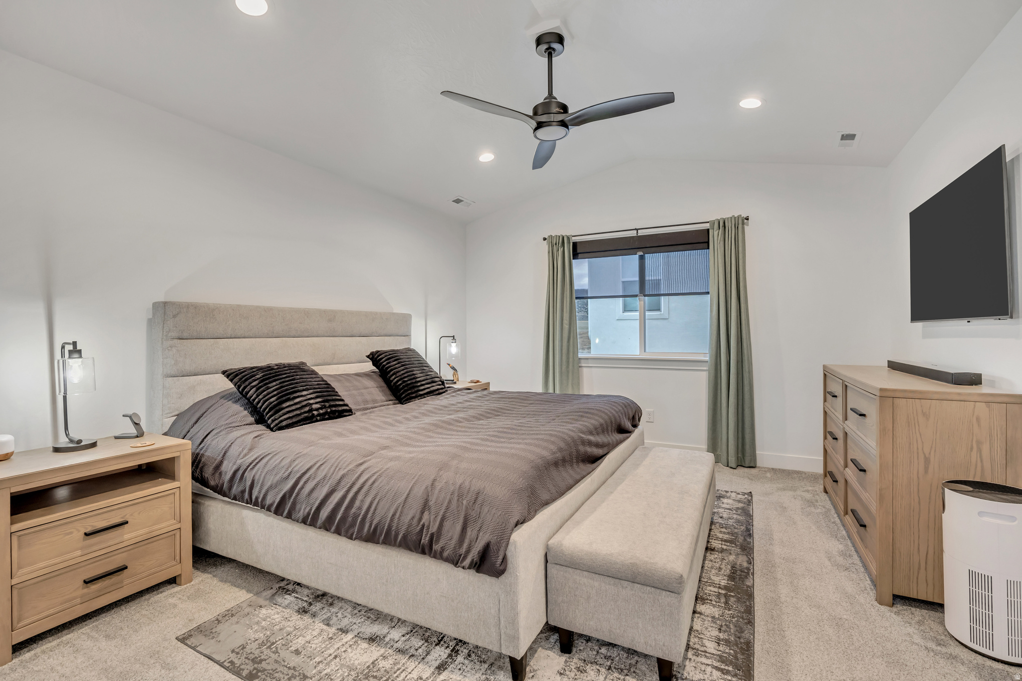 SILVERLAKE - Residential