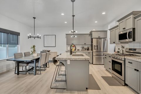 Tiny photo for 4948 E LAKE CORNER DR N, Eagle Mountain, UT 84005 (MLS # 2138049)