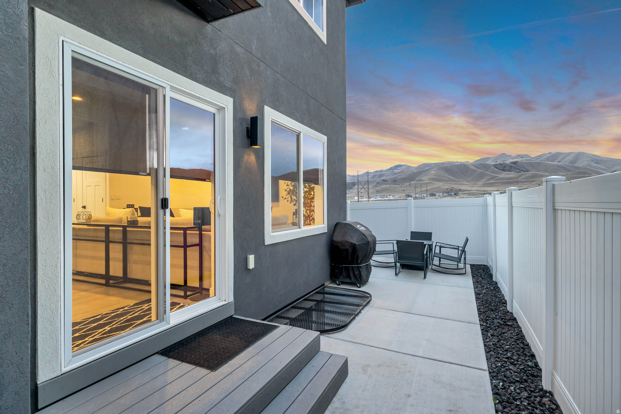 SILVERLAKE - Residential