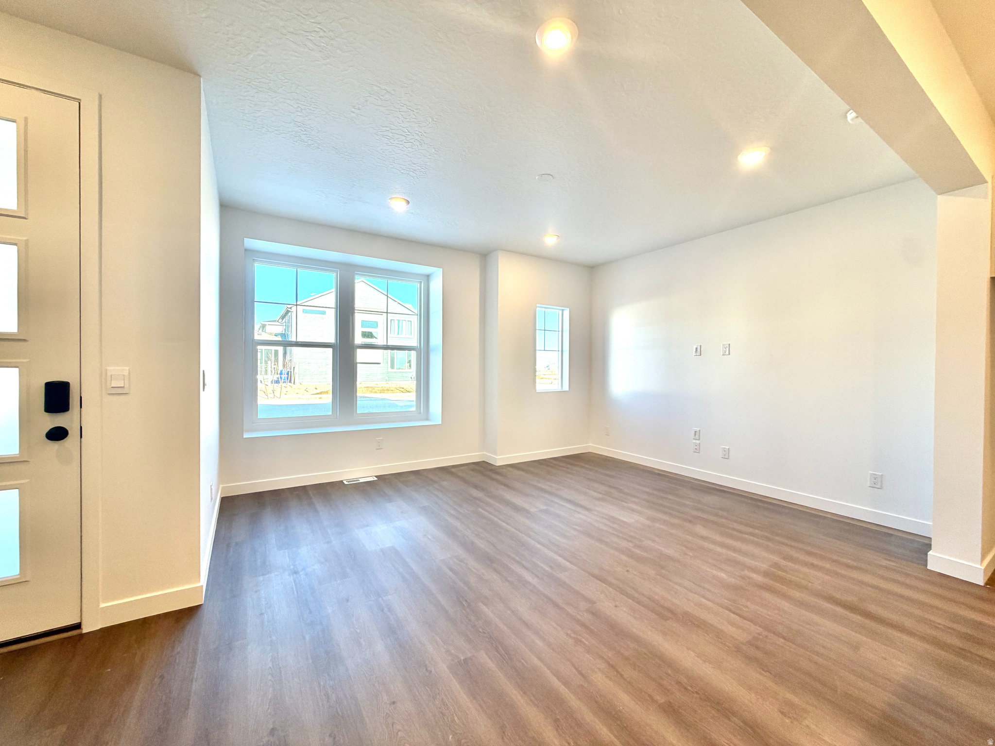 FIREFLY - Residential