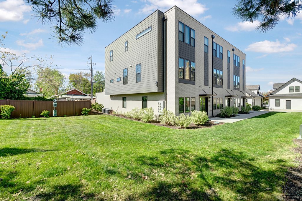 Photo of 537 S 500 E #105, Salt Lake City, UT 84102 (MLS # 2153454)