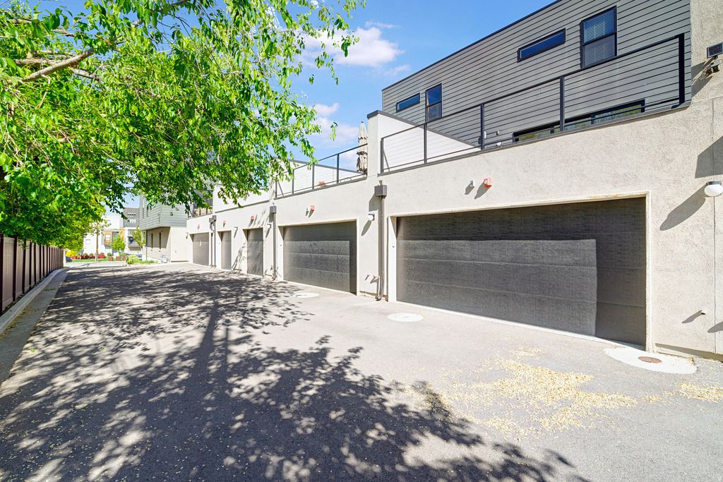 Photo of 537 S 500 E #105, Salt Lake City, UT 84102 (MLS # 2153454)