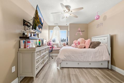 Tiny photo for 1182 COUNTRY RIDGE DR, South Jordan, UT 84095 (MLS # 2126450)