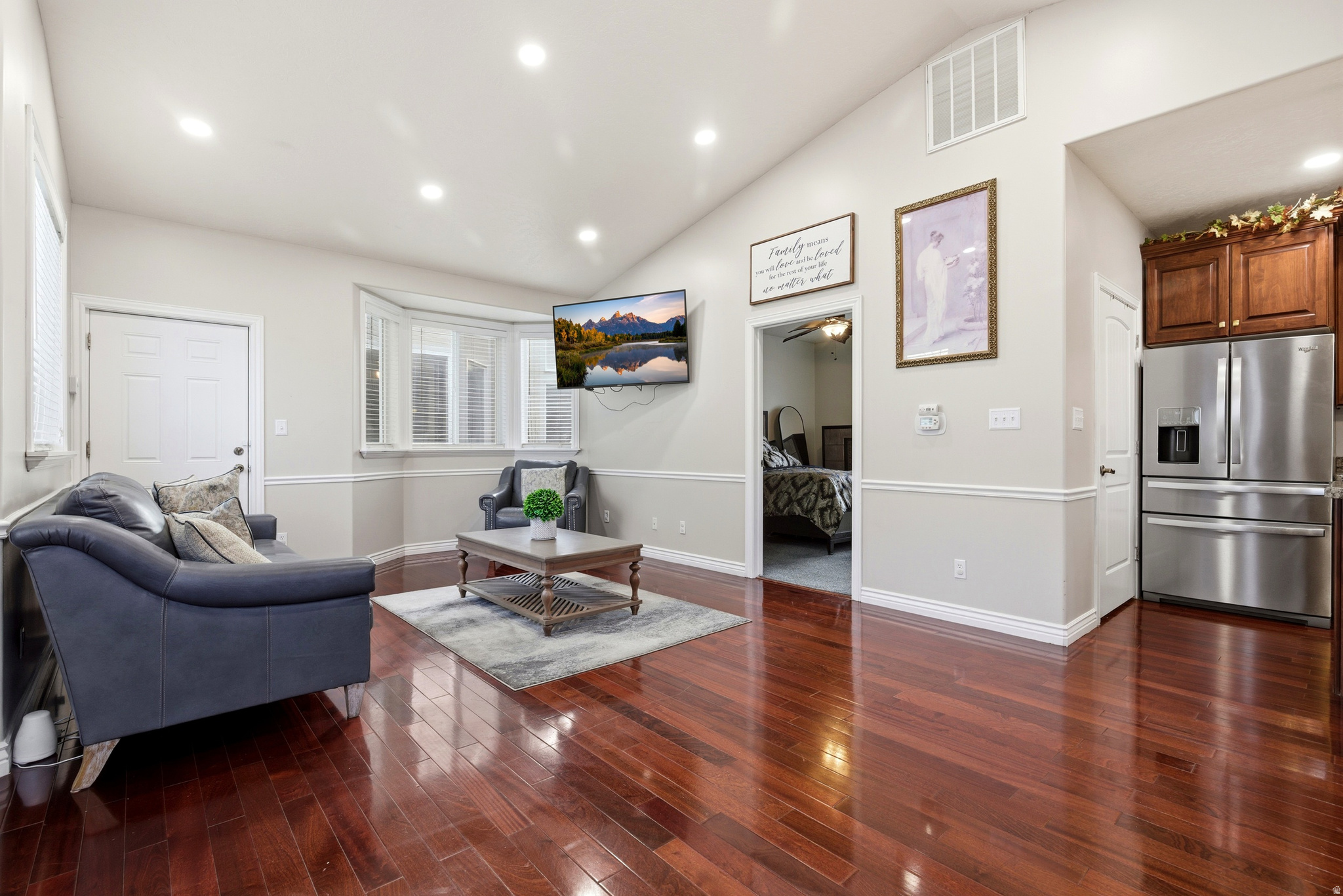 CLOVER RIDGE - Residential