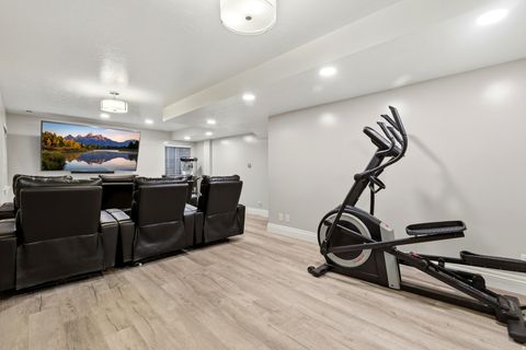 Tiny photo for 1182 COUNTRY RIDGE DR, South Jordan, UT 84095 (MLS # 2126450)