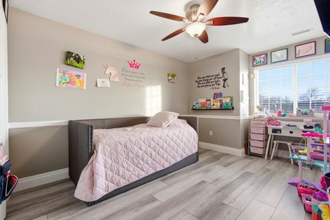 Tiny photo for 1182 COUNTRY RIDGE DR, South Jordan, UT 84095 (MLS # 2126450)