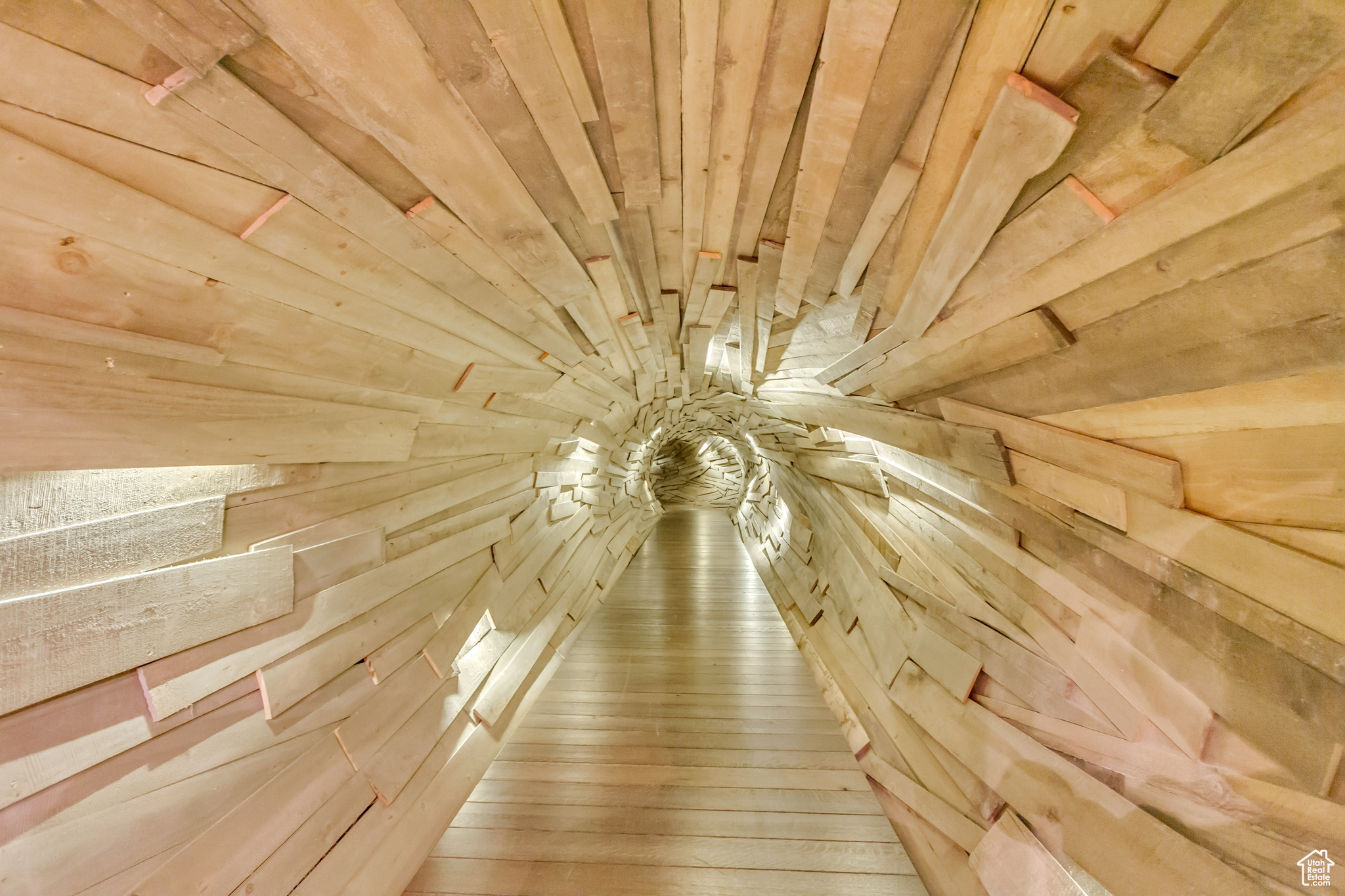 ALPINE COVE - Residential