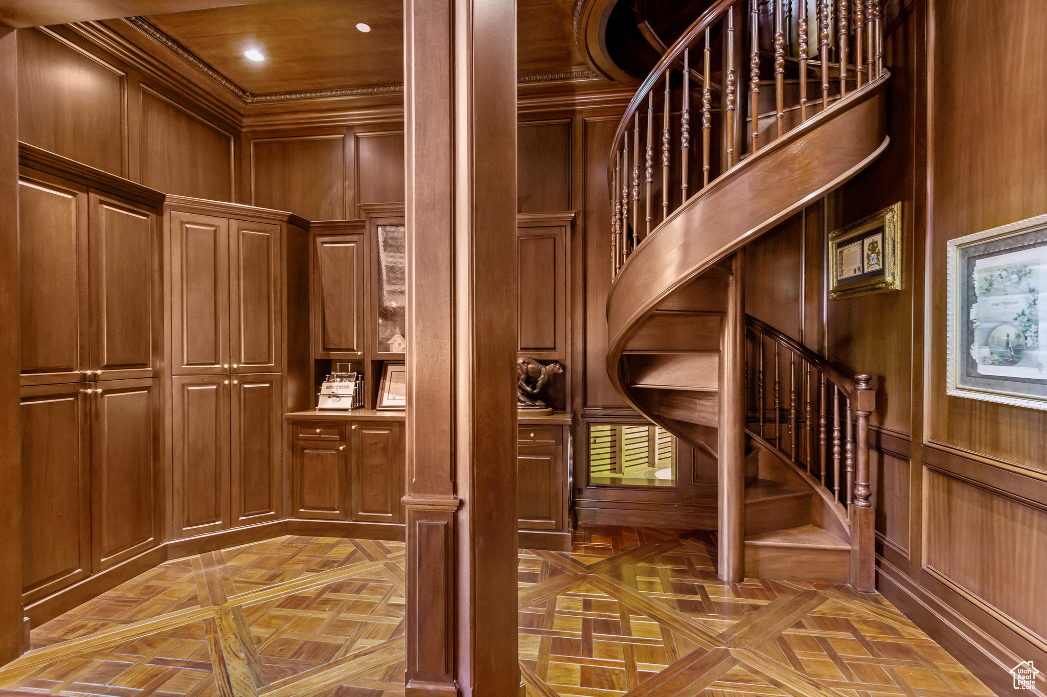 ALPINE COVE - Residential